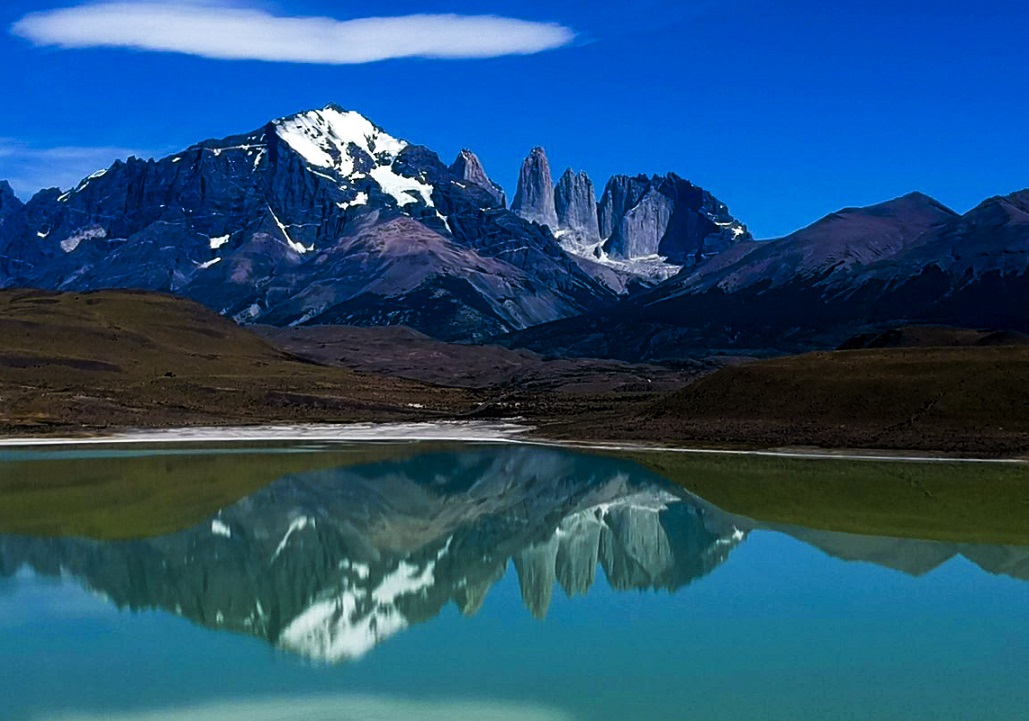 Full Day Torres del Paine & Cueva del Milodon desde Puerto Natales