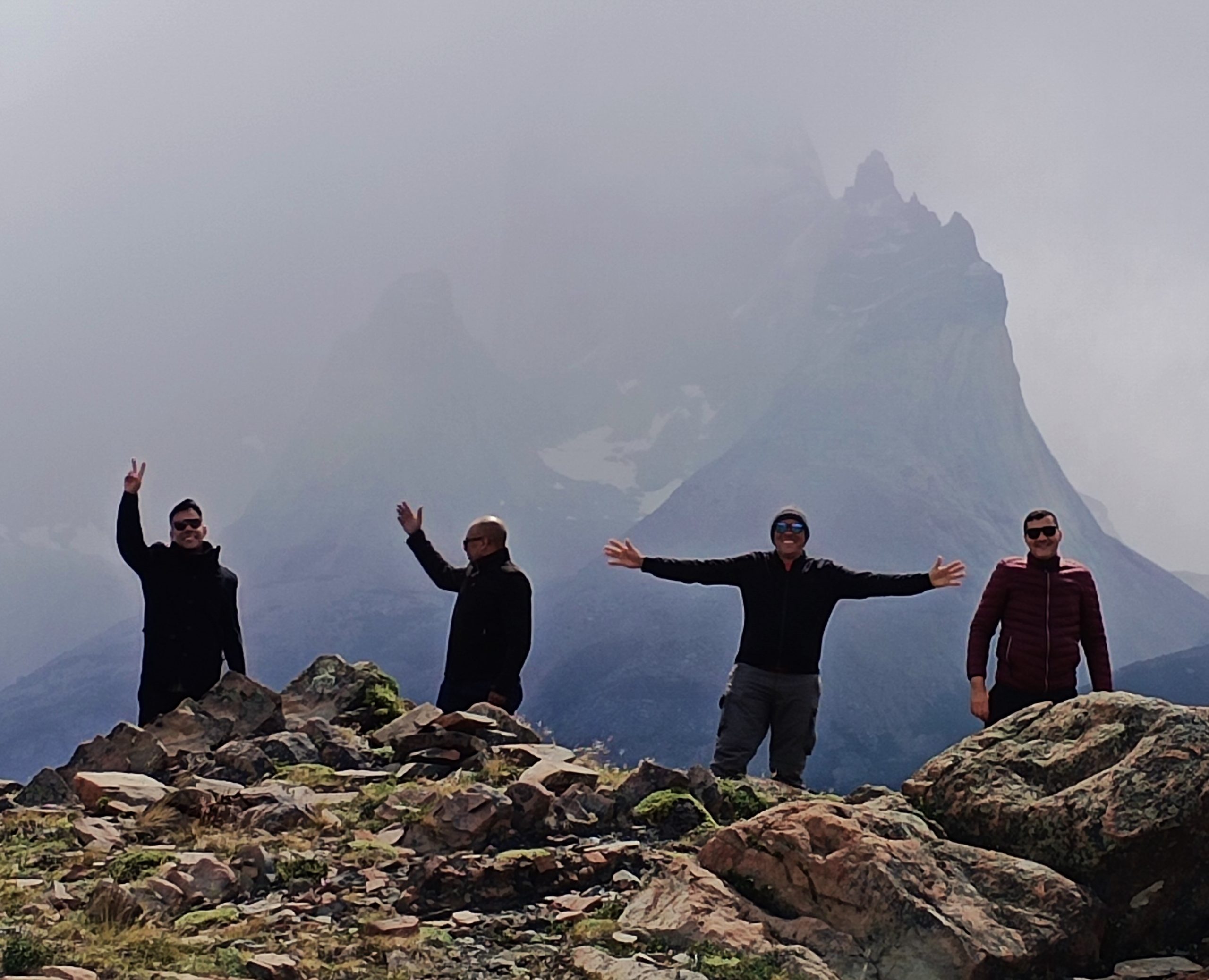 Full Day Torres del Paine & Cueva del Milodon PRIVADO (1 a 6 pax) - Imagen 10